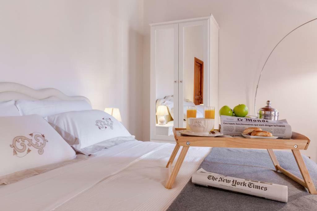 Arenula Luxury Apartment Rzym Zewnętrze zdjęcie
