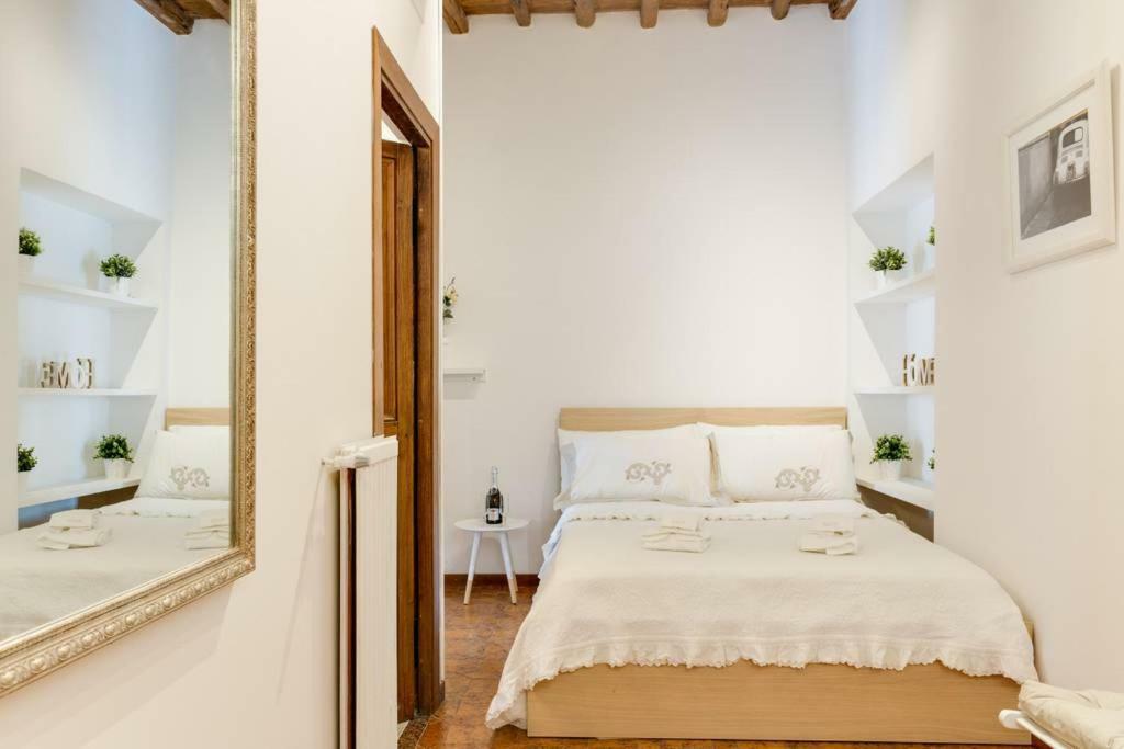 Arenula Luxury Apartment Rzym Zewnętrze zdjęcie