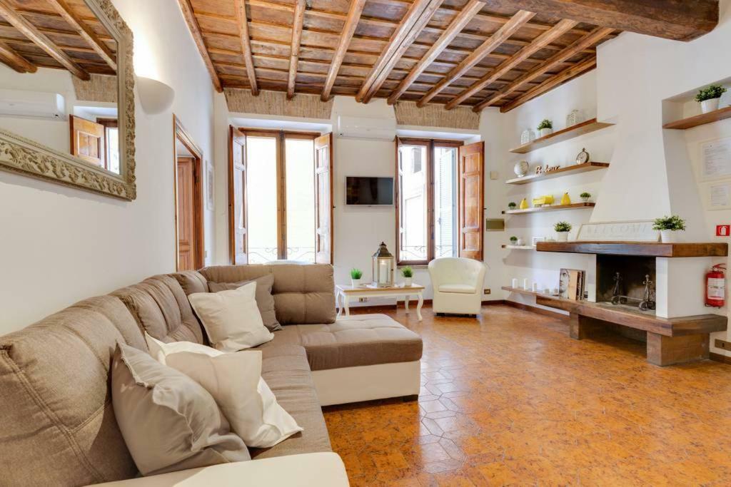 Arenula Luxury Apartment Rzym Zewnętrze zdjęcie