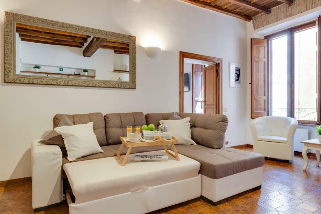 Arenula Luxury Apartment Rzym Zewnętrze zdjęcie