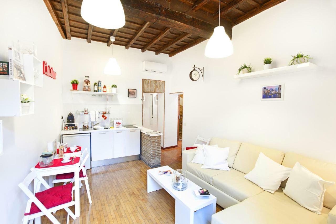 Arenula Luxury Apartment Rzym Zewnętrze zdjęcie