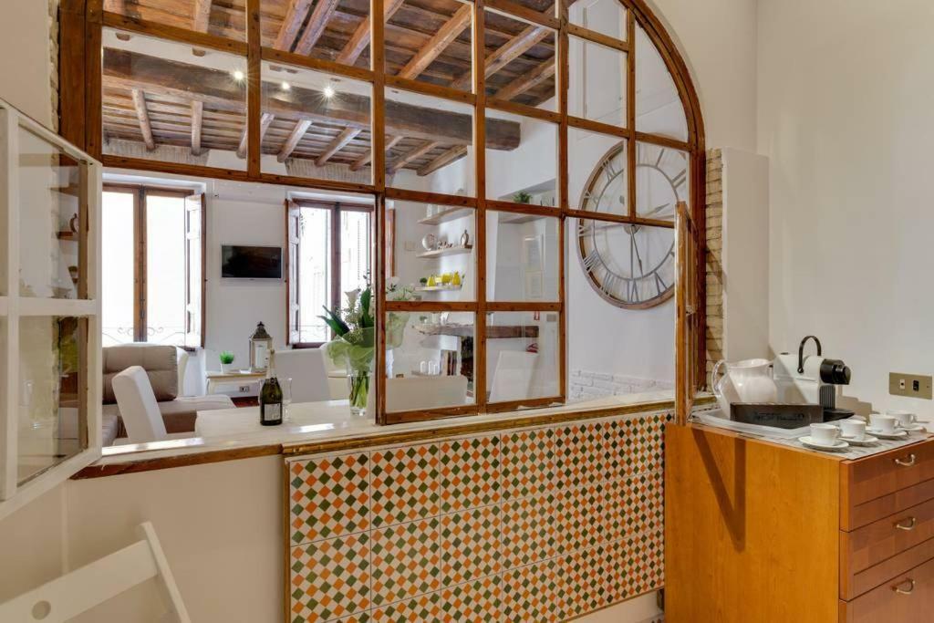 Arenula Luxury Apartment Rzym Zewnętrze zdjęcie