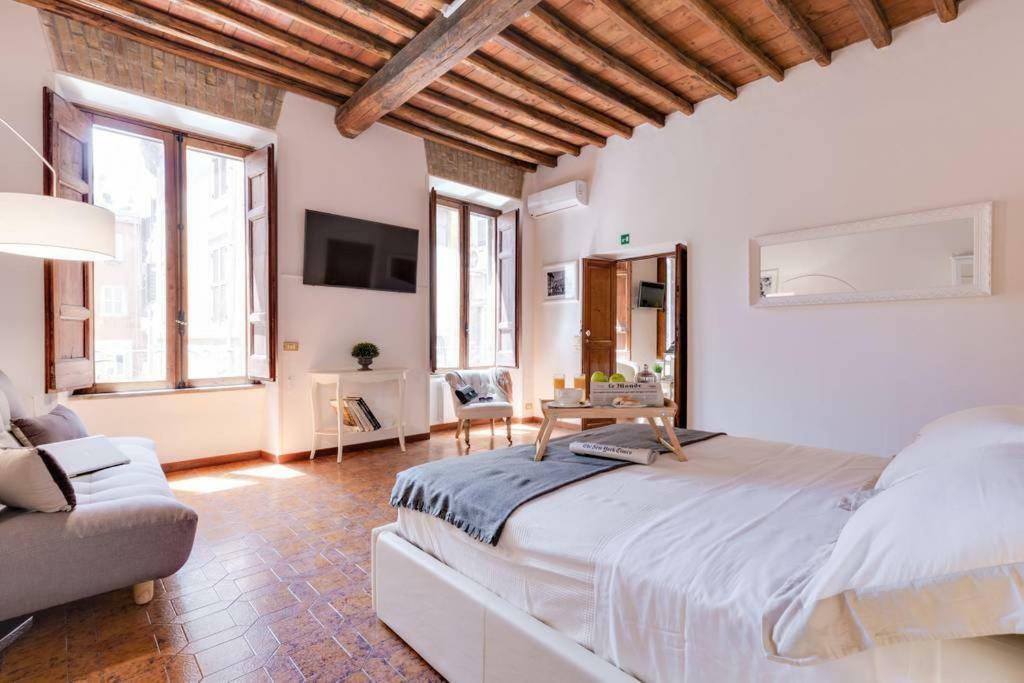 Arenula Luxury Apartment Rzym Zewnętrze zdjęcie
